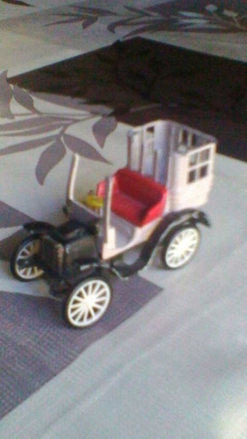 Voiture miniature Panhard Levassord 1899 5 Avermes (03)