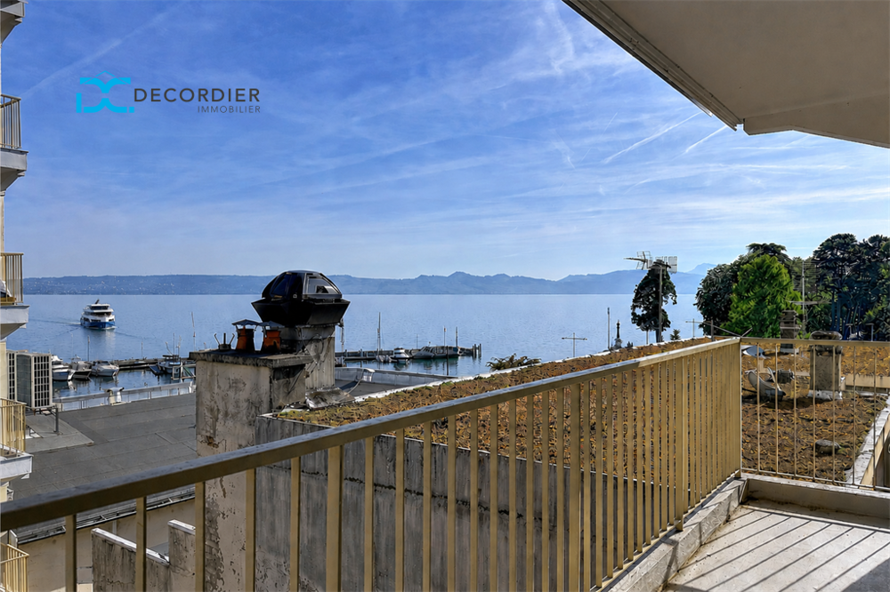Vente Appartement EVIAN HYPERCENTRE T3 FACE EMBARCADERE Evian les bains