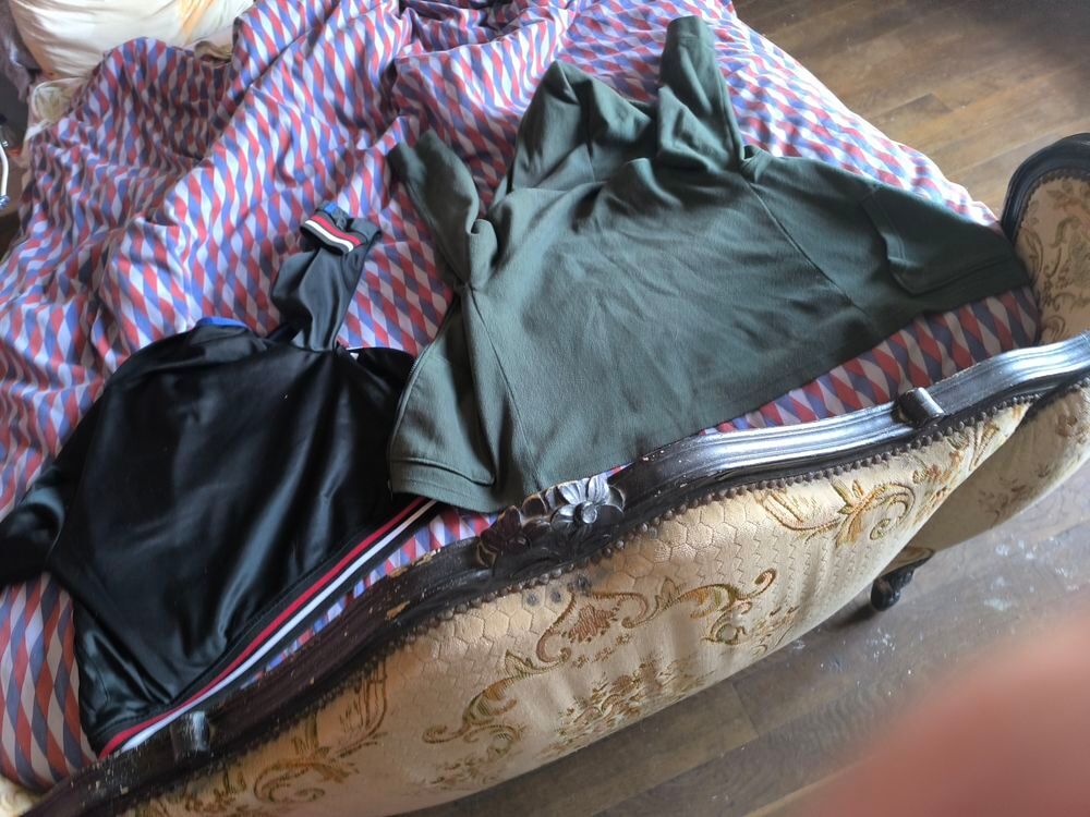 10€ deux veste une en polaire taille 10ans Vêtements enfants