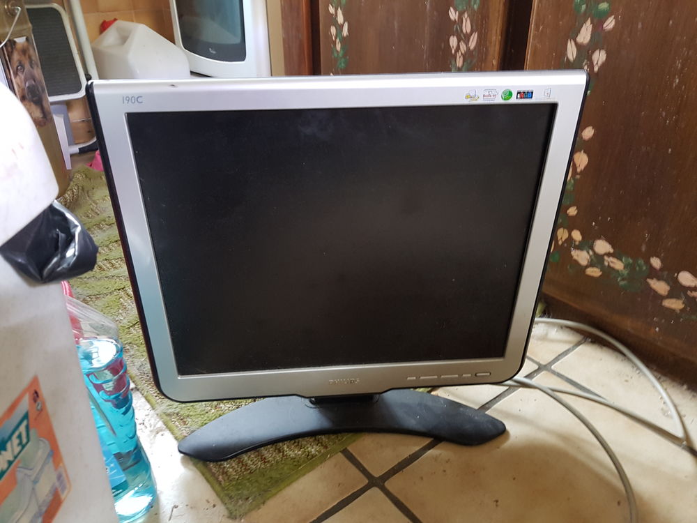 &egrave;cran de PC de marque PHILIPS Matériel informatique