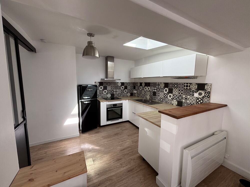 Location Maison Maison meublée T2 50m2 avec jardin et dépendances Les couets