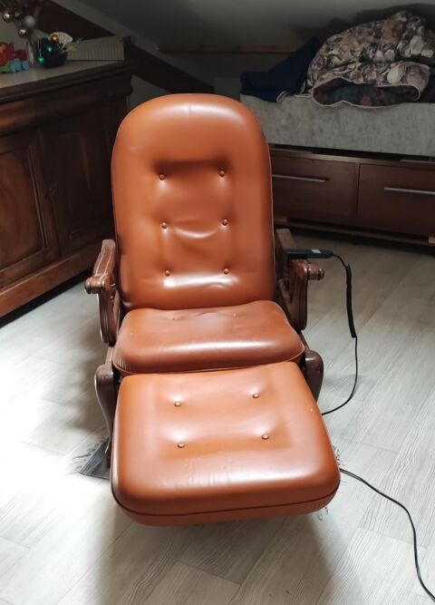 Fauteuil relax lectrique en cuir et bois avec repose pieds 50 Dommiers (02)