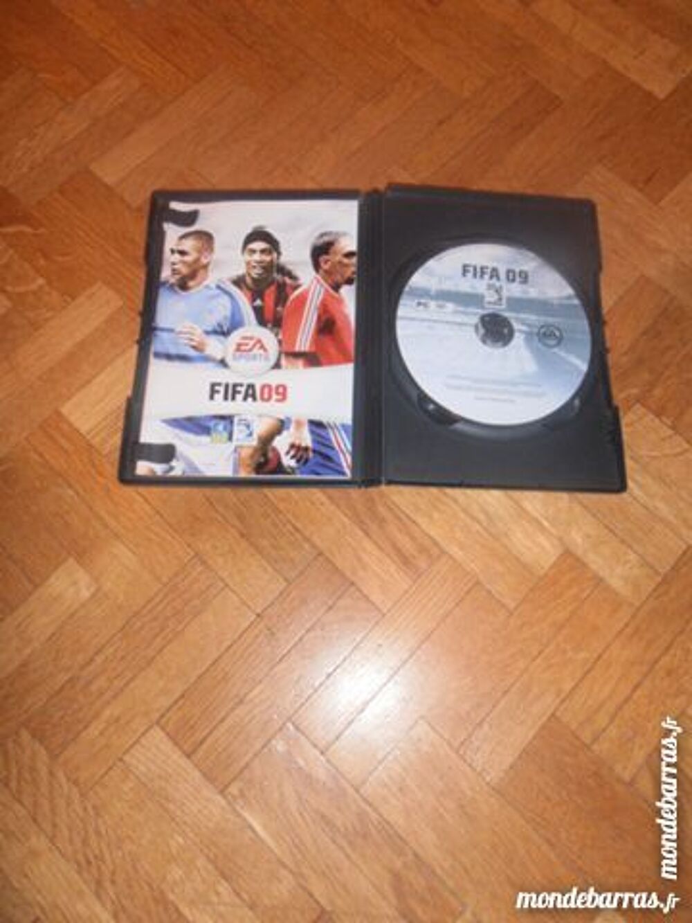 PC DVD FIFA09 (26) Consoles et jeux vidéos