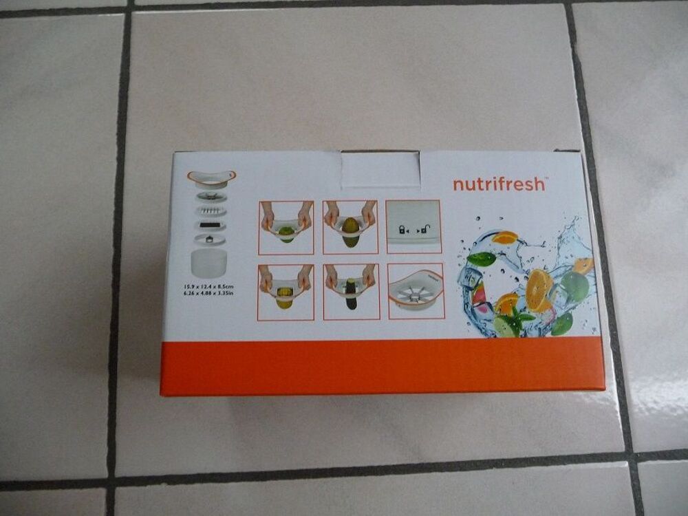 Kit D&eacute;coupe fruits et l&eacute;gumes 4 en 1 NEUF Cuisine