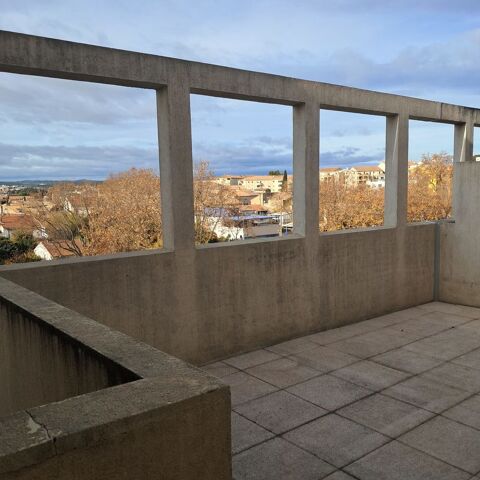   Appartement r�cemment  r�nove  Appartement - 3 pi�ce(s) - 103 m�