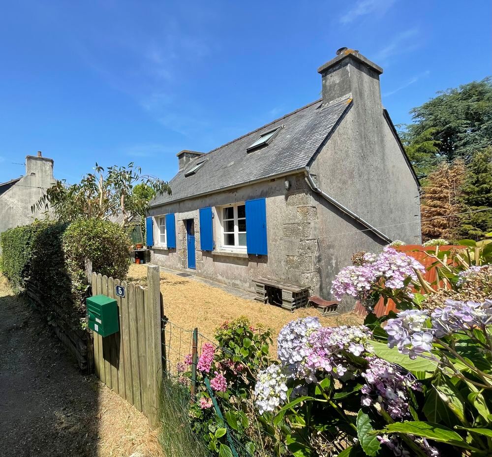 Maison 3 pièces 58 m² · à Le Cloître-Saint-Thégo... · 58 m² · 94 000 €