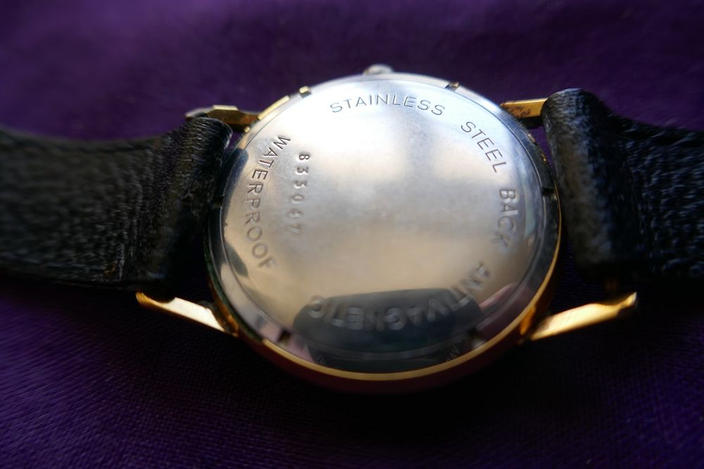 Montre LIP ancienne automatique Bijoux et montres