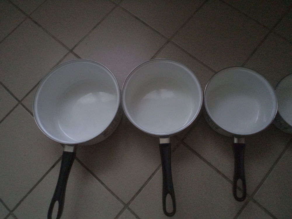 serie de 5 casserolles Electroménager