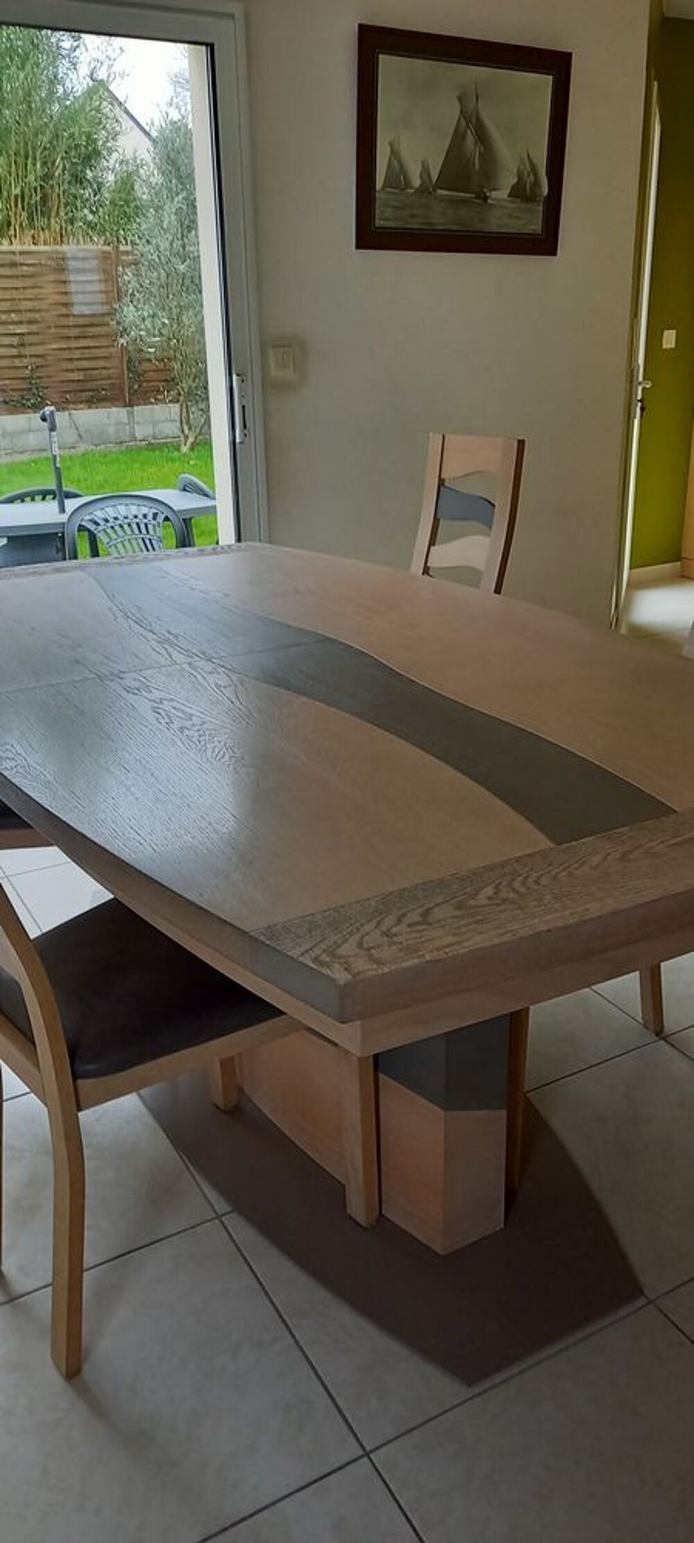 Enfilade, table, chaises Meubles