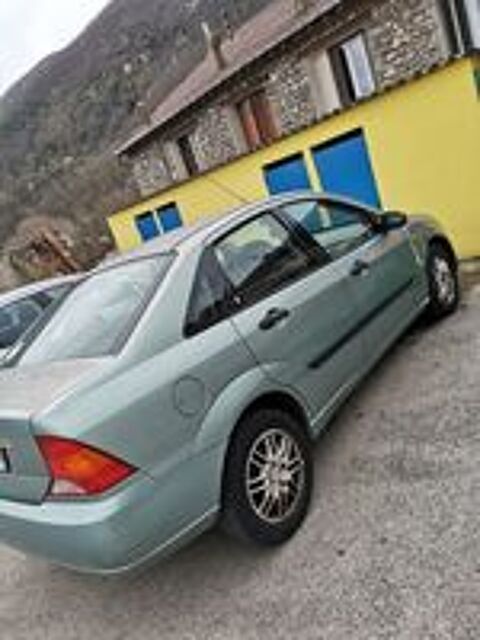 Annonce voiture Ford Focus 1300 