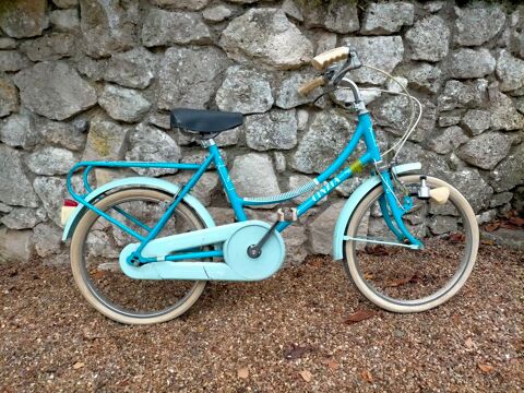 Joli Velo enfant vintage 8 - 13 ans 15 Beaucouz (49)