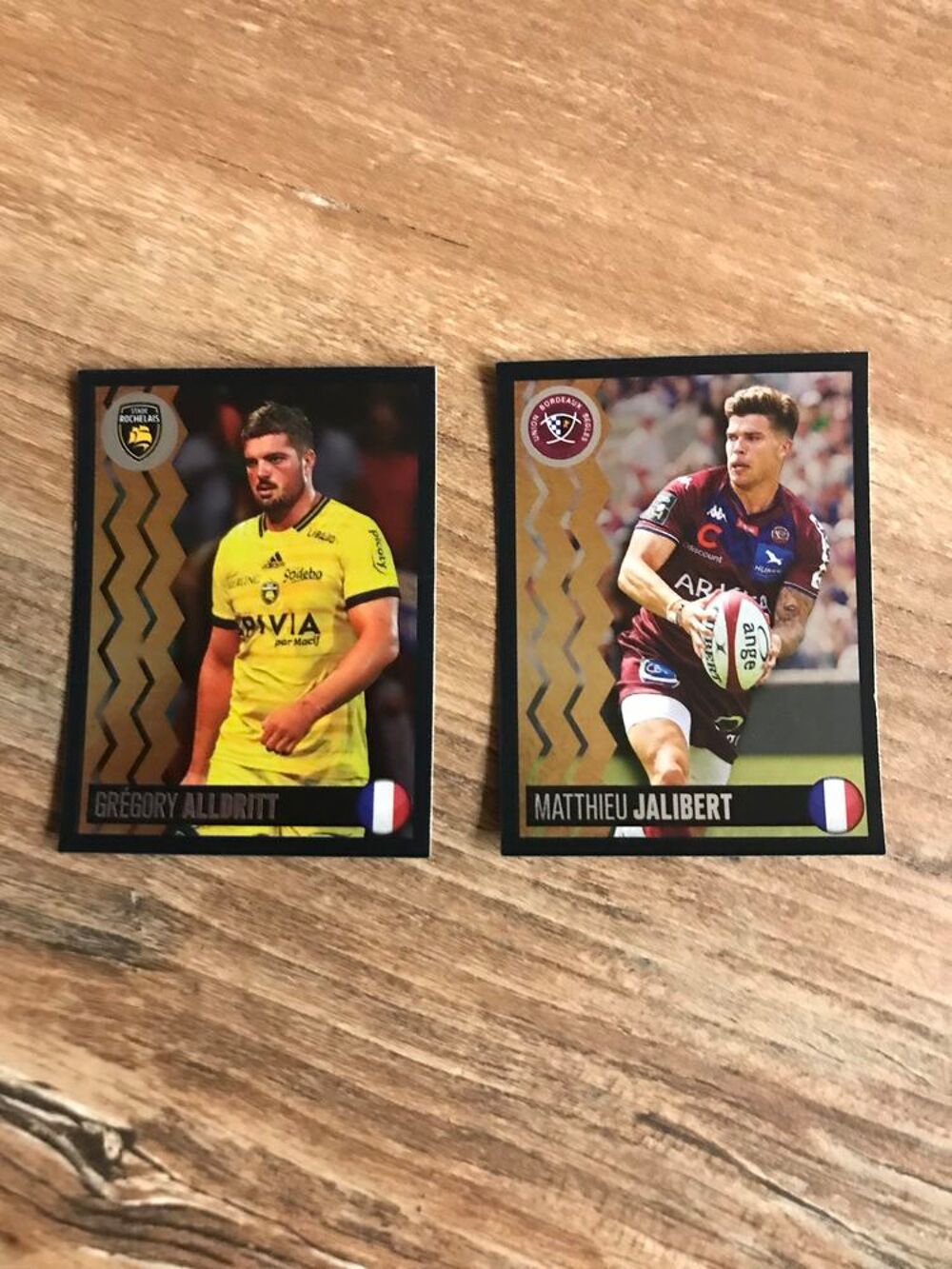 Lot de 176 stickers Panini Top 14 2022 / 2023 sans double a coller + 2 albums top 14 2022 / 2023 