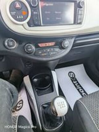 Yaris 100 VVT-i Lounge 2013 occasion 05300 Laragne-Mont&eacute;glin