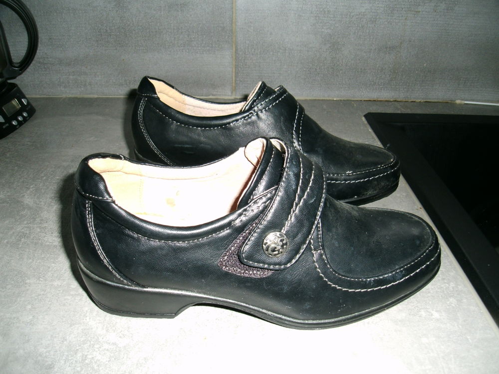 mocassins neufs 37 Chaussures