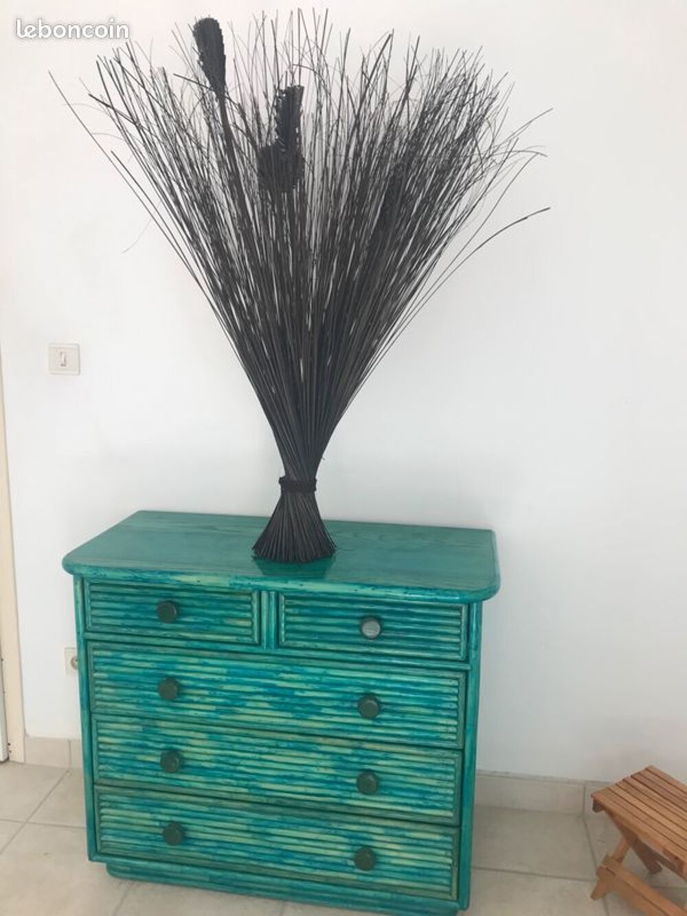 Lit double &amp; commode &amp; chevet en rotin haut de gamme Meubles