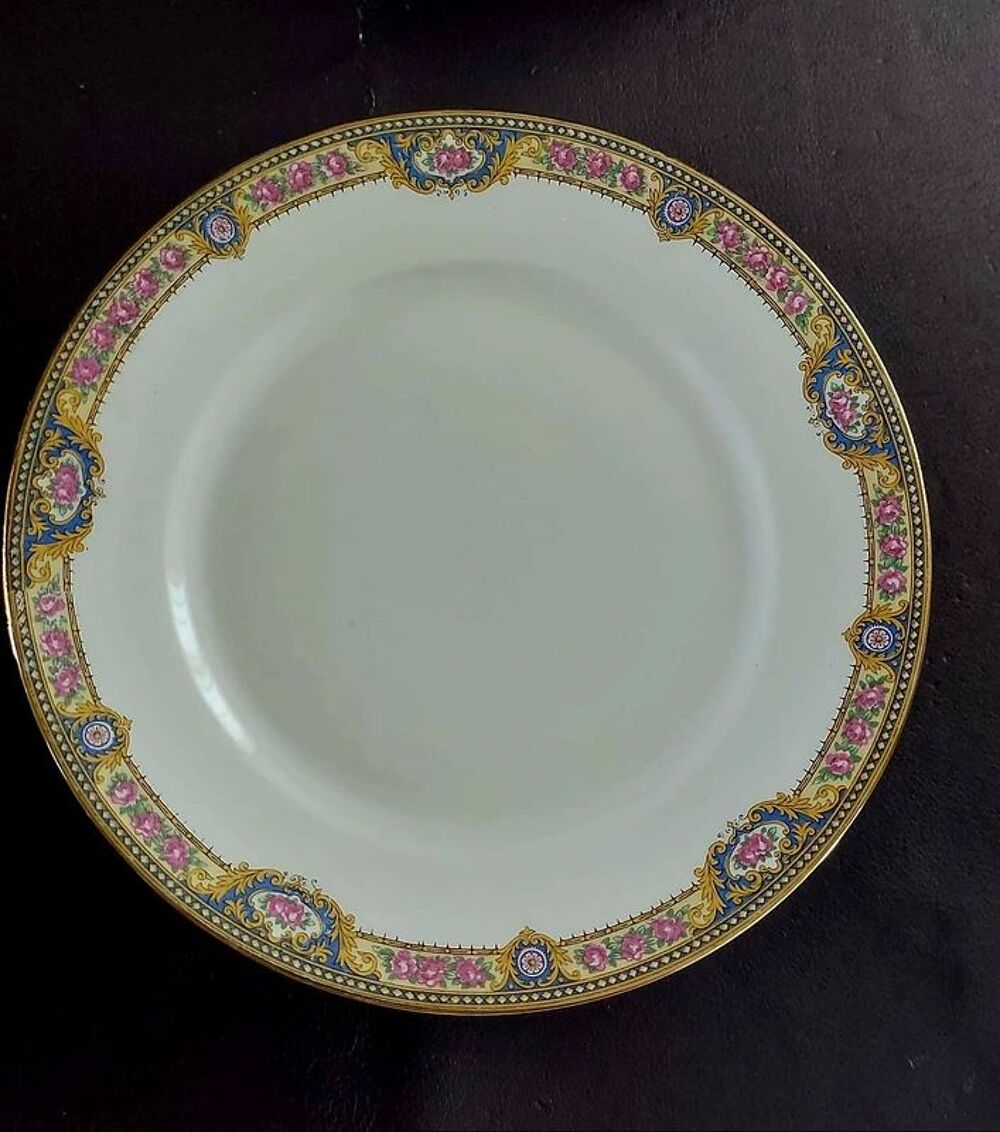 SERVICE DE TABLE PORCELAINE LIMOGES LETOURNEUR VALMONT Décoration