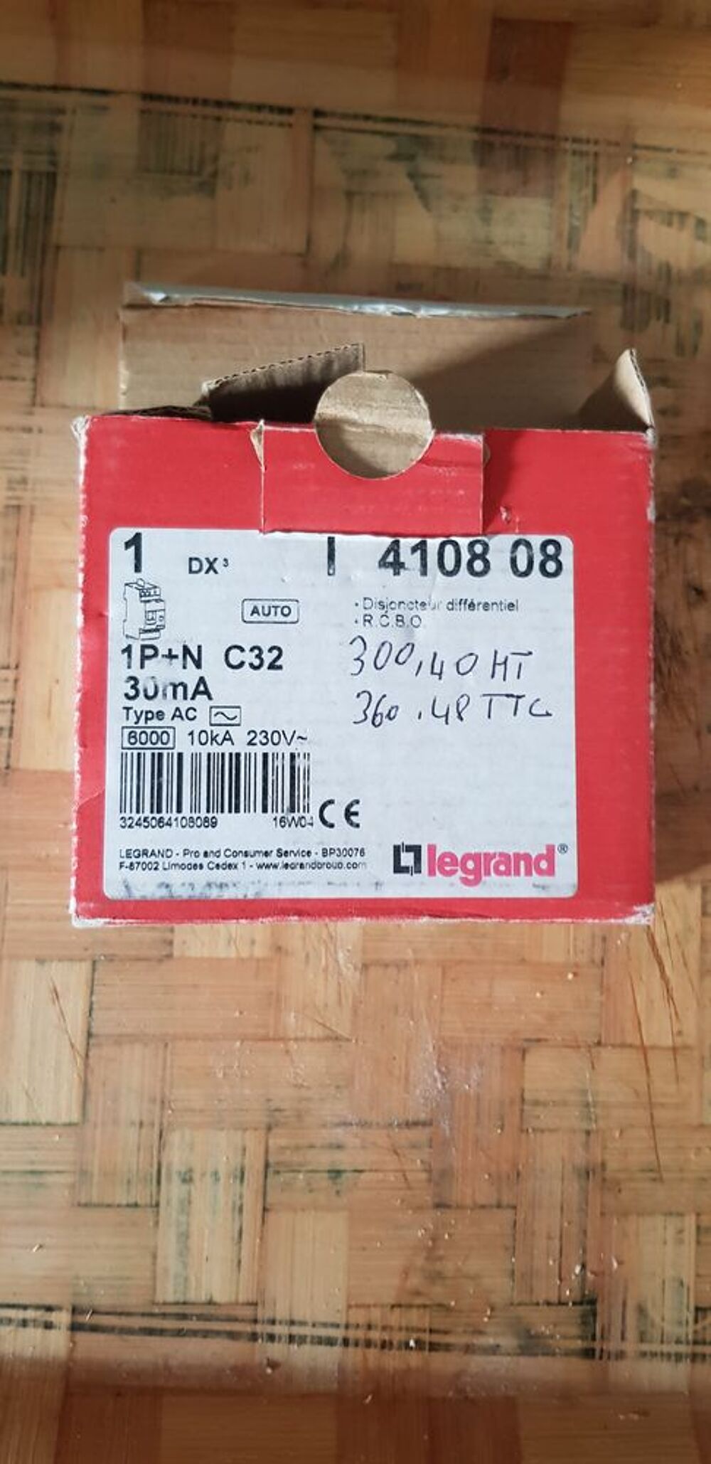 Disjoncteur diff&eacute;rentiel monobloc DX6000 10kA arriv&eacute;e haute Bricolage