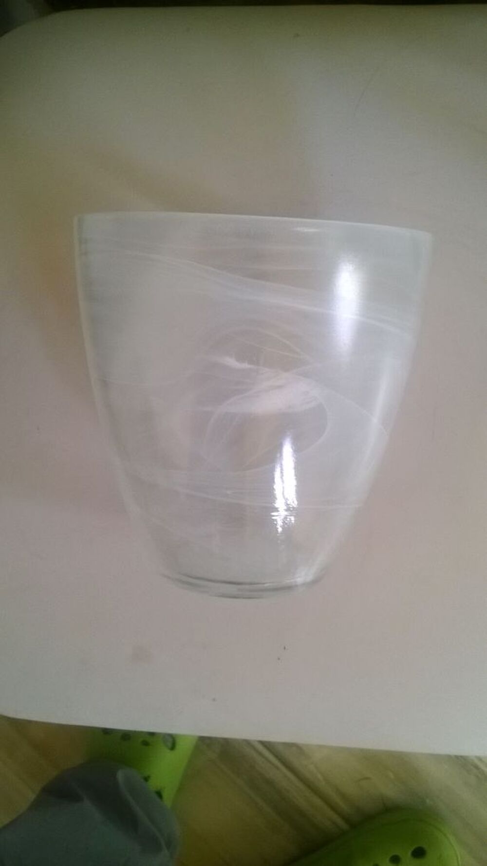 Pot &agrave; plantes blanc Design
en verre Décoration