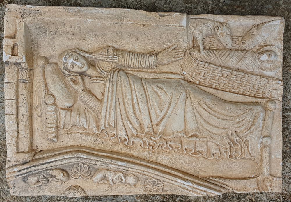 Bas-relief de la Nativit&eacute; Décoration