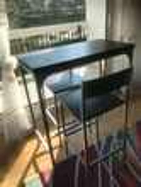 Table haute avec 2 chaises Meubles