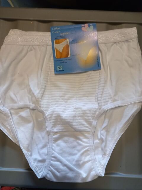 Lot de 2 culottes blanche marque ACM taille XL 3 Villiers (86)