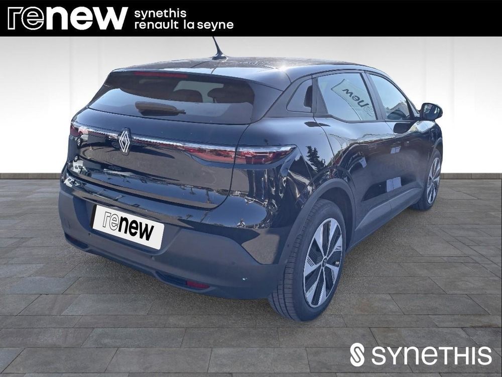 M&eacute;gane Megane E-Tech EV60 130ch super charge Evolution ER 2023 occasion 83500 La Seyne-sur-Mer