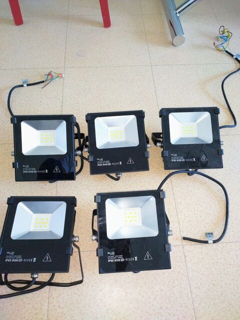 Projecteur slide protect 90 Villepinte (93)