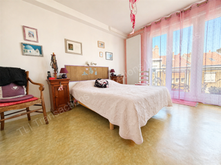  Immeuble � vendre 126 m�