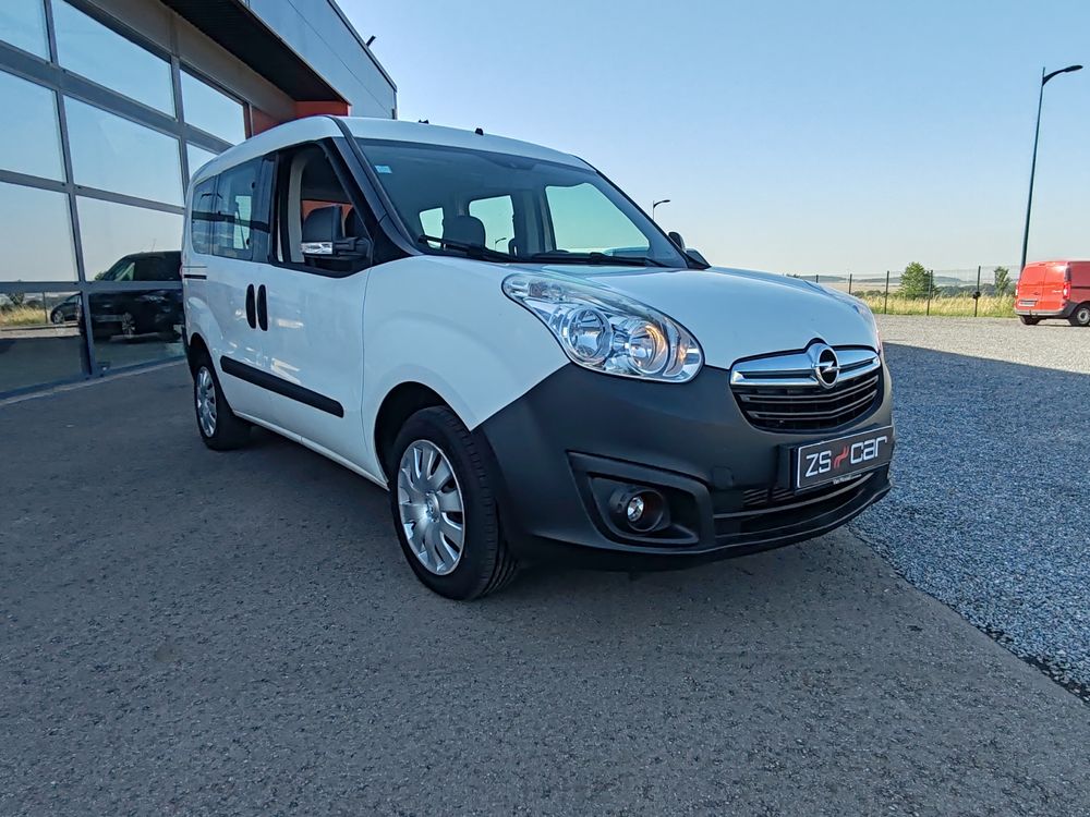 Combo VP OPEL COMBO 1.4 TUBO CNG 120 CV 5 PLACES 03/2018 69 821 KM 2018 occasion 54720 Lexy