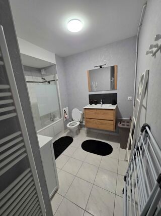  Appartement � louer 1 pi�ce 31 m� Caen