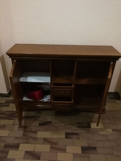 Meuble de entre  60 Rosny-sous-Bois (93)