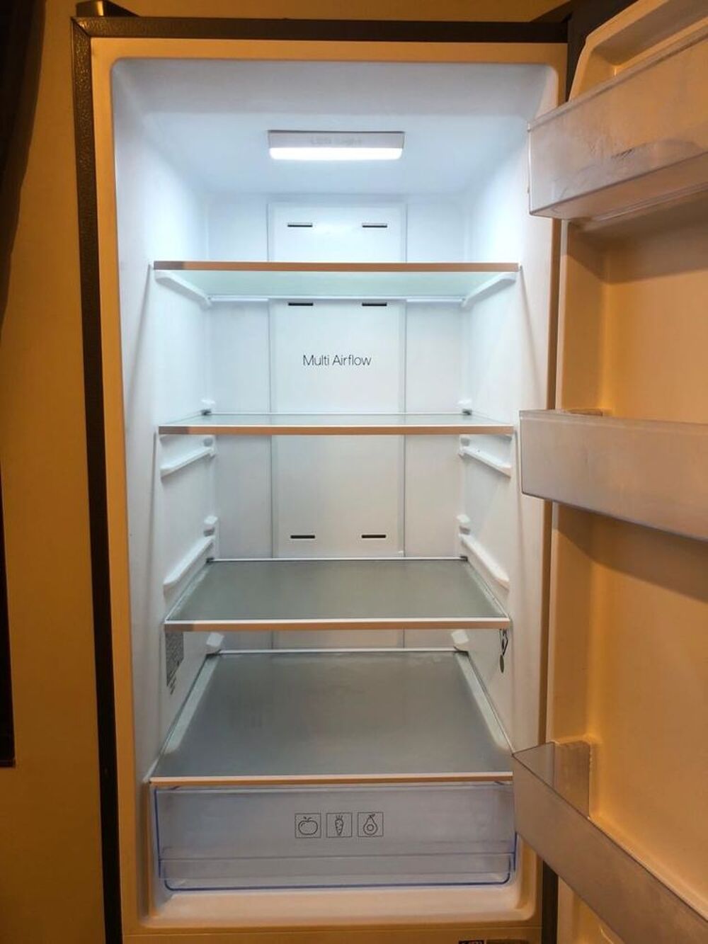 R&eacute;frig&eacute;rateur cong&eacute;lateur Electroménager