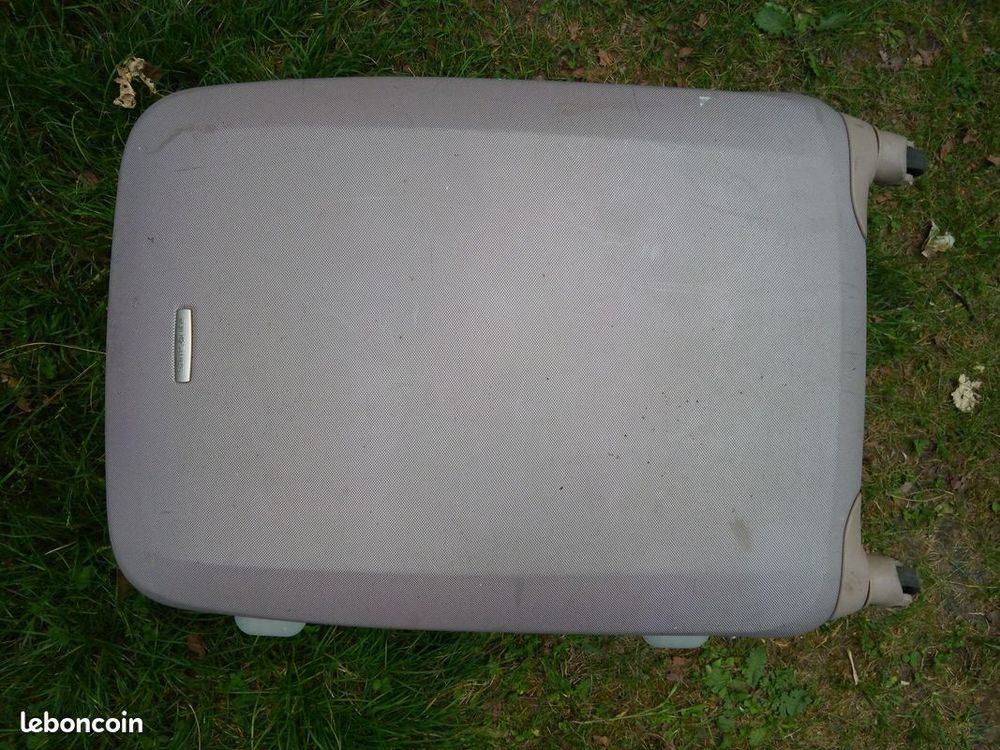 Valise Samsonite &agrave; roulettes 65x42x27 cm Maroquinerie