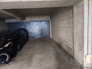  Parking / Garage  louer 15 m