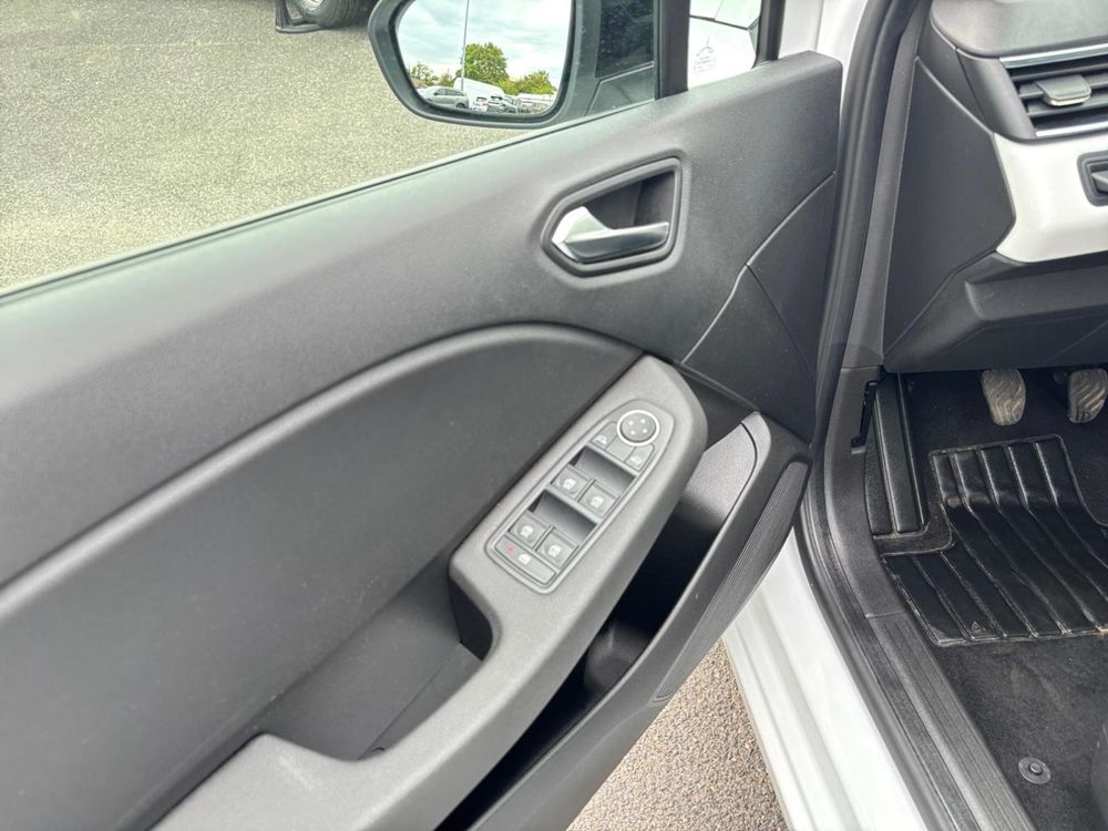 Clio V Clio TCe 90 Evolution Reversible 2023 occasion 91170 Viry-Ch&acirc;tillon