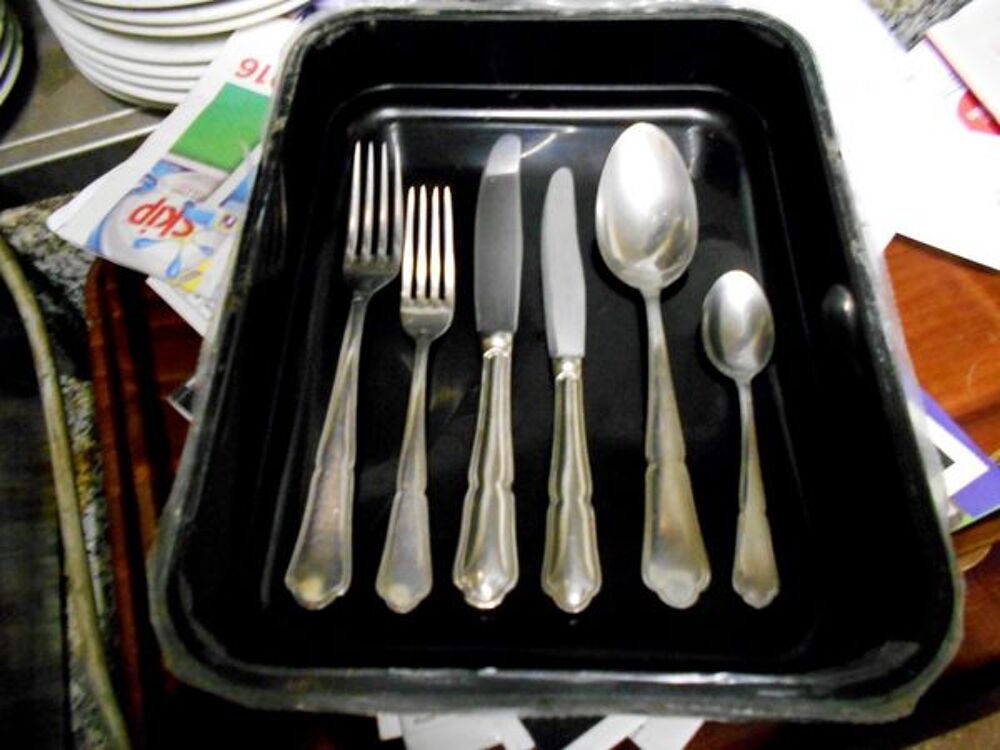 couvert en inox pro bonne qualit&eacute; (l'unit&eacute;) Décoration
