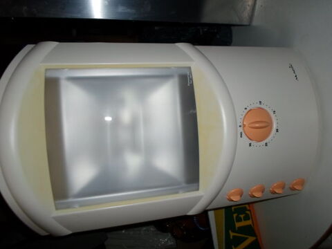 appareil a bronzer MAGIC TYPE 912 120 Am�lie-les-Bains-Palalda (66)