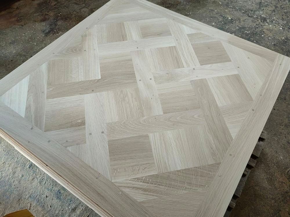Parquet Versailles cheville en ch&ecirc;ne massif Bricolage