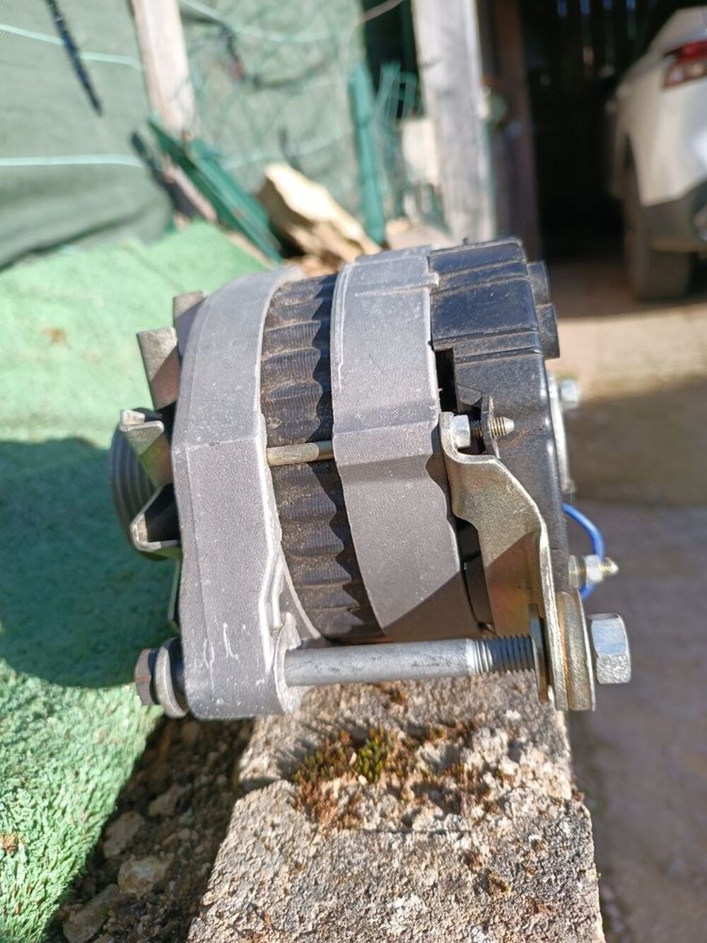 Alternateur, v&eacute;hicule laguna 1.9 Dci (Pak lux) ann&eacute;e 2000 Bricolage