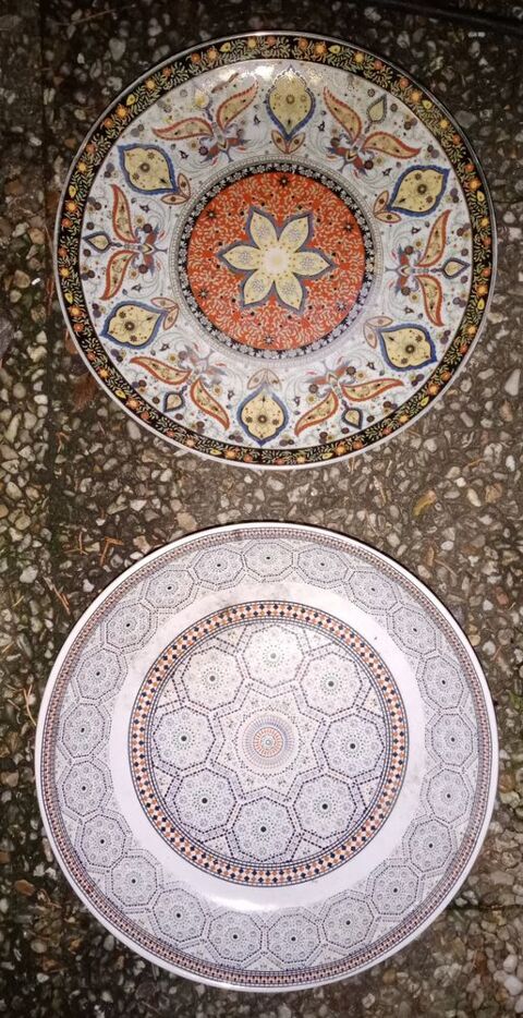 6 assiettes grandes motif marocains 30 Beauchamp (95)