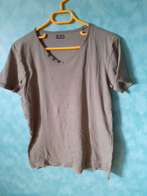 Teeshirt  Influx  Taille 38 ( M ) 8 Baume-les-Dames (25)