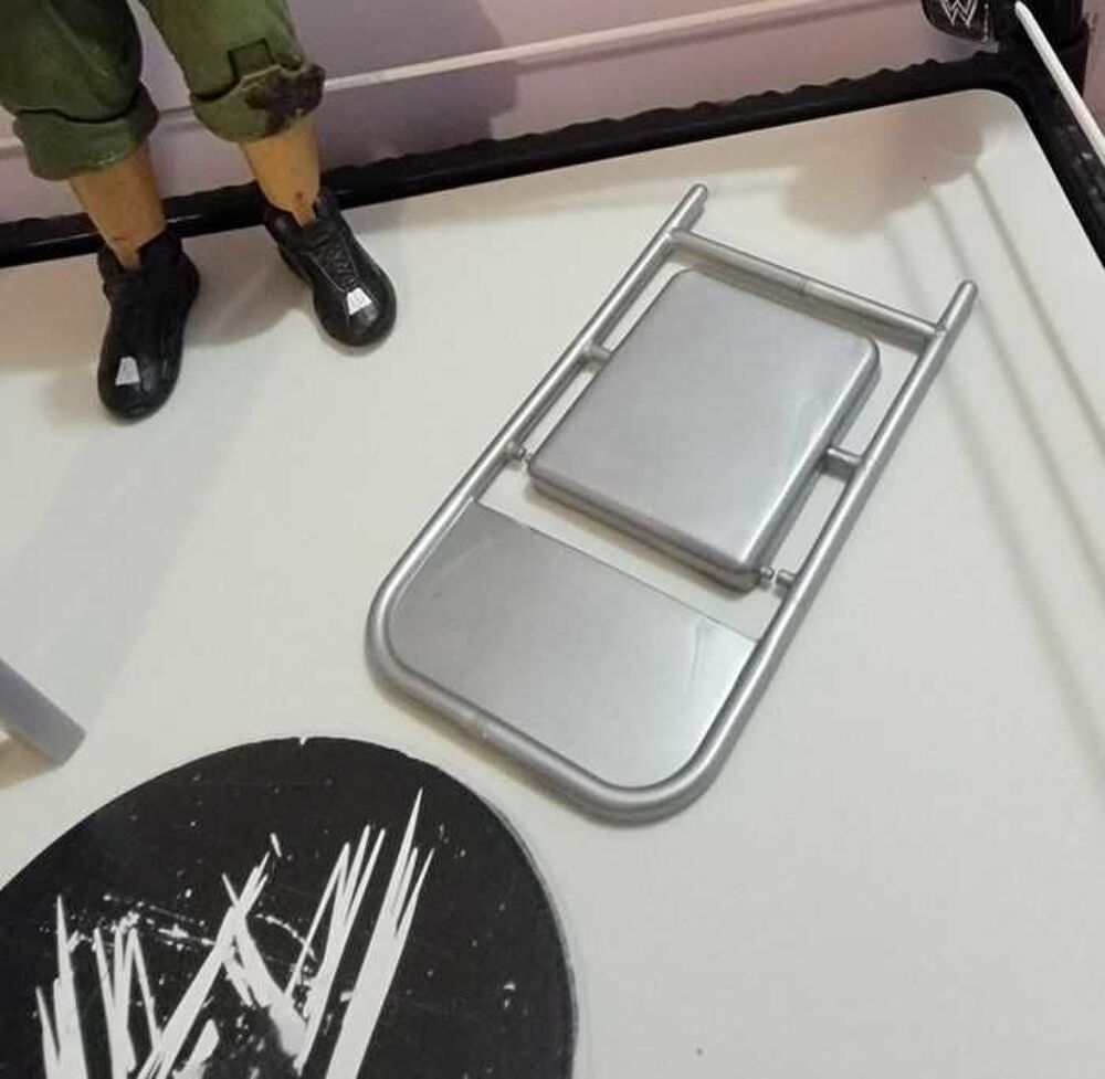 WWE Ensemble Ar&egrave;ne catcheurs RAW avec accessoires Jeux / jouets