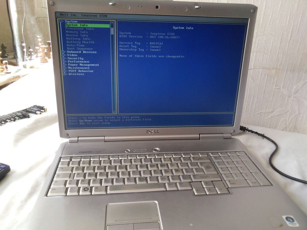 Pc Portable Dell Inspiron 1720 Matériel informatique