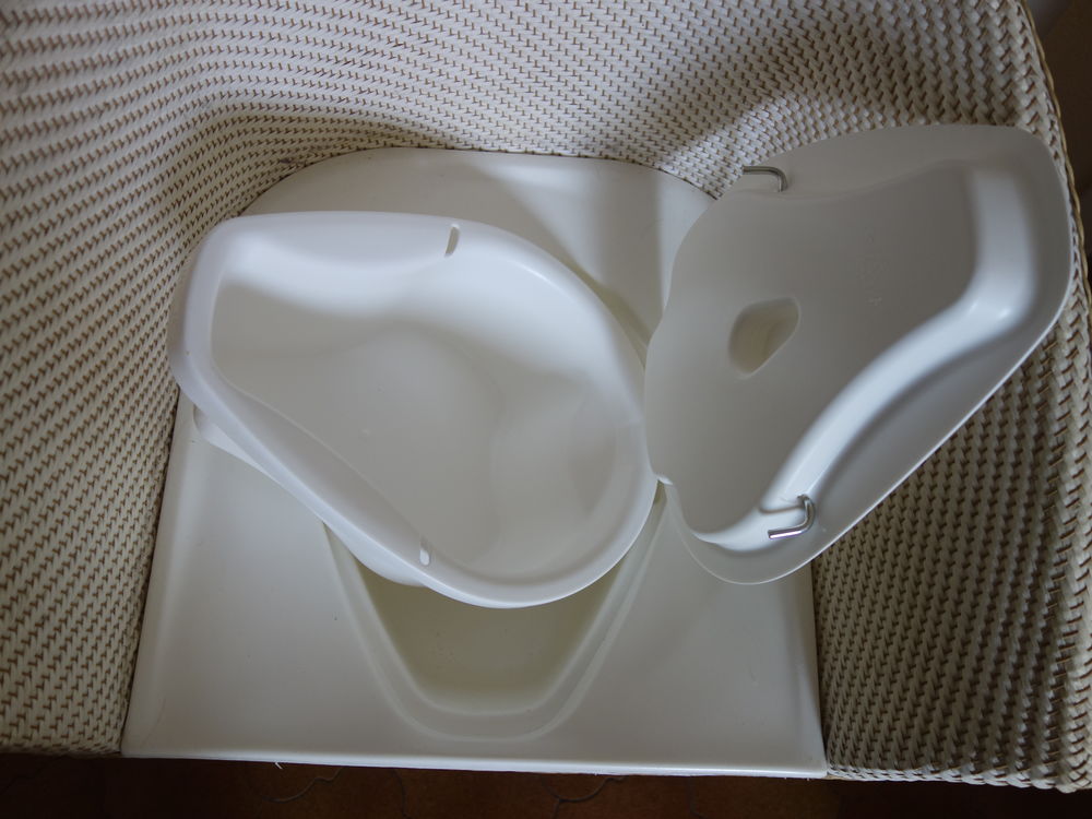 Chaise garde-robe / chaise de toilette Meubles