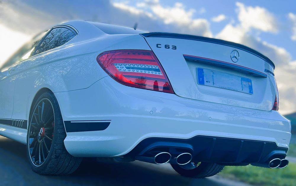Classe C CLASSE C 63 AMG PACK PERFORMANCE 2012 occasion 26800 Portes-l&egrave;s-Valence