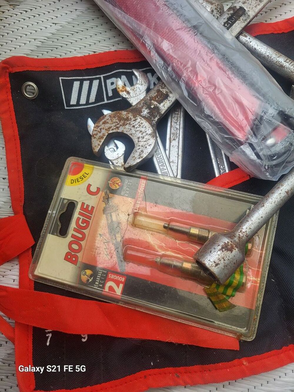 Lot divers outils v&eacute;hicule Bricolage