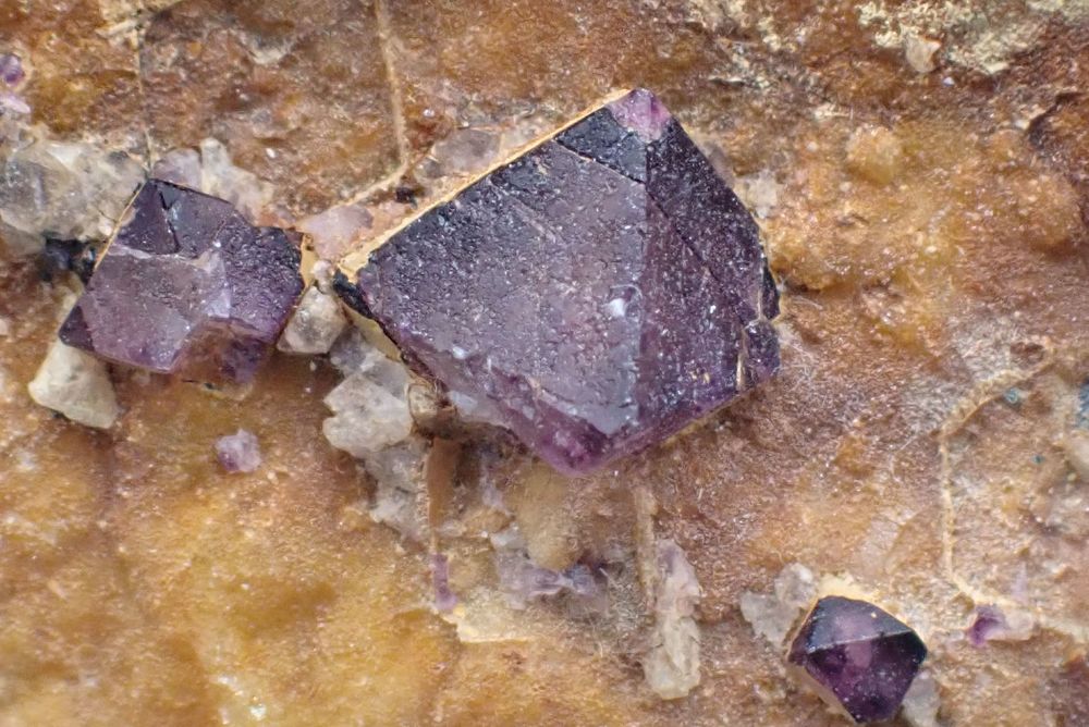 Fluorine octa&eacute;drique La Barre Puy-de-D&ocirc;me Auvergne France 