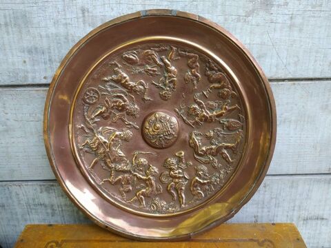 Ancien Plat Cuivre Faunes Bacchanale Style Clodion  39 Loches (37)