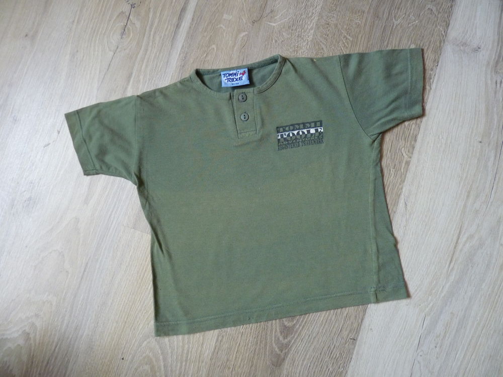 T-shirt gar&ccedil;on 3 ans kaki coton manches courtes + boutons au Vêtements enfants