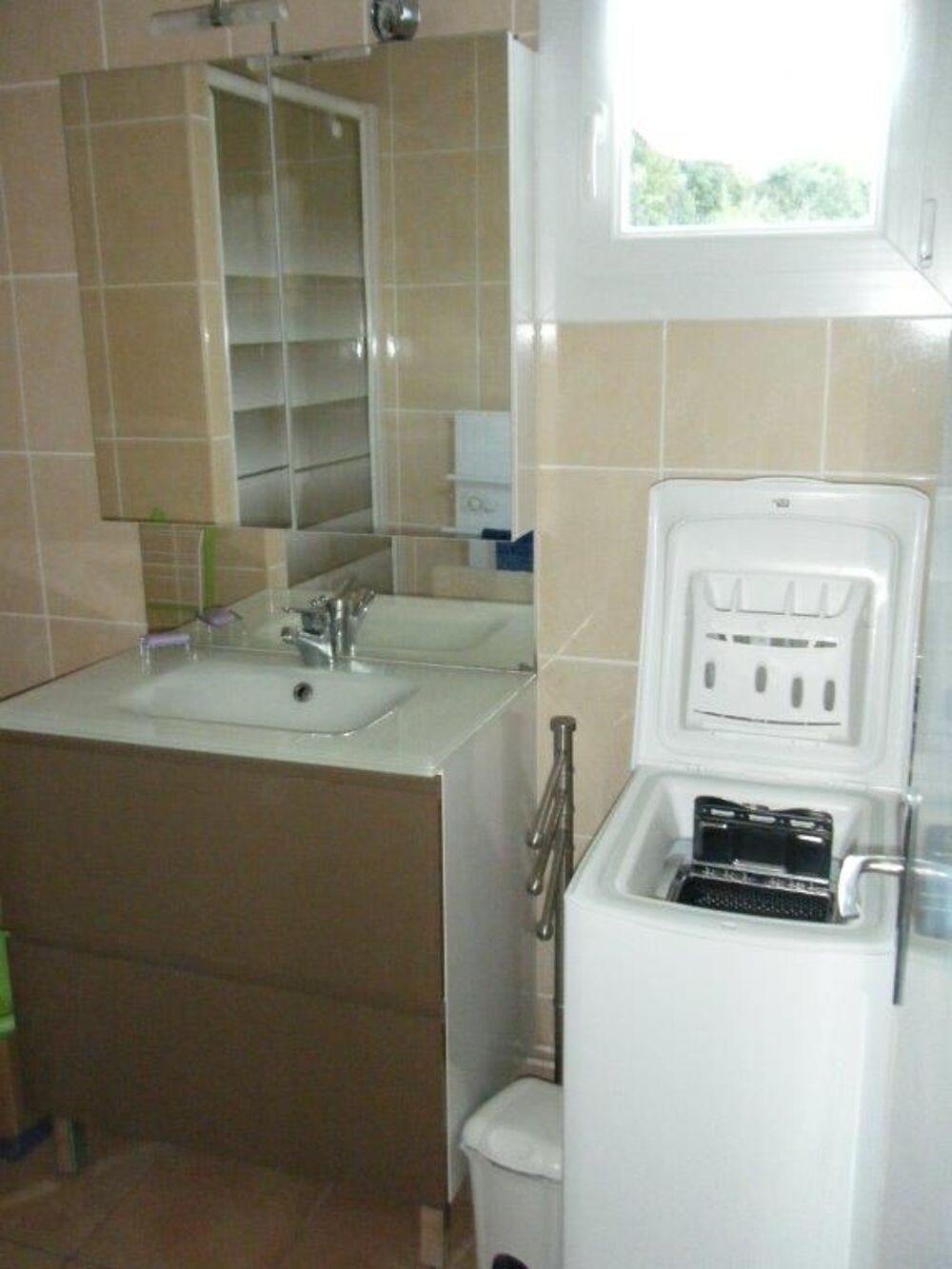   Studio 91, 5ème étage, 100 m des Thermes, Parking, Ascenseur Languedoc-Roussillon, Amélie-les-Bains-Palalda (66110)